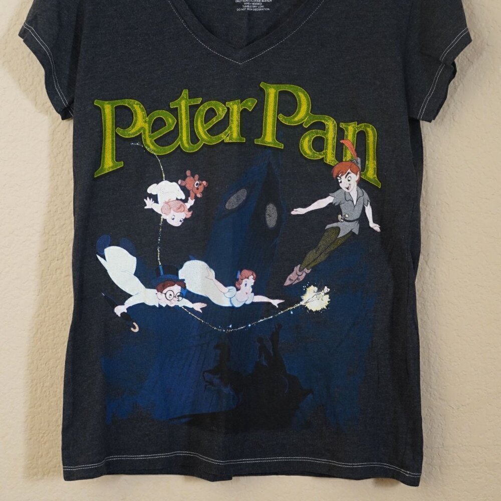 Disney Womens Vintage Peter Pan V-neck T-Shirt Huge Graphic y2k 2000s XL Juniors - Picture 2 of 4